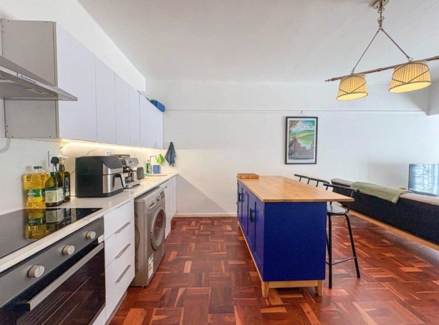 To Let 3 Bedroom Property for Rent in Vredehoek Western Cape